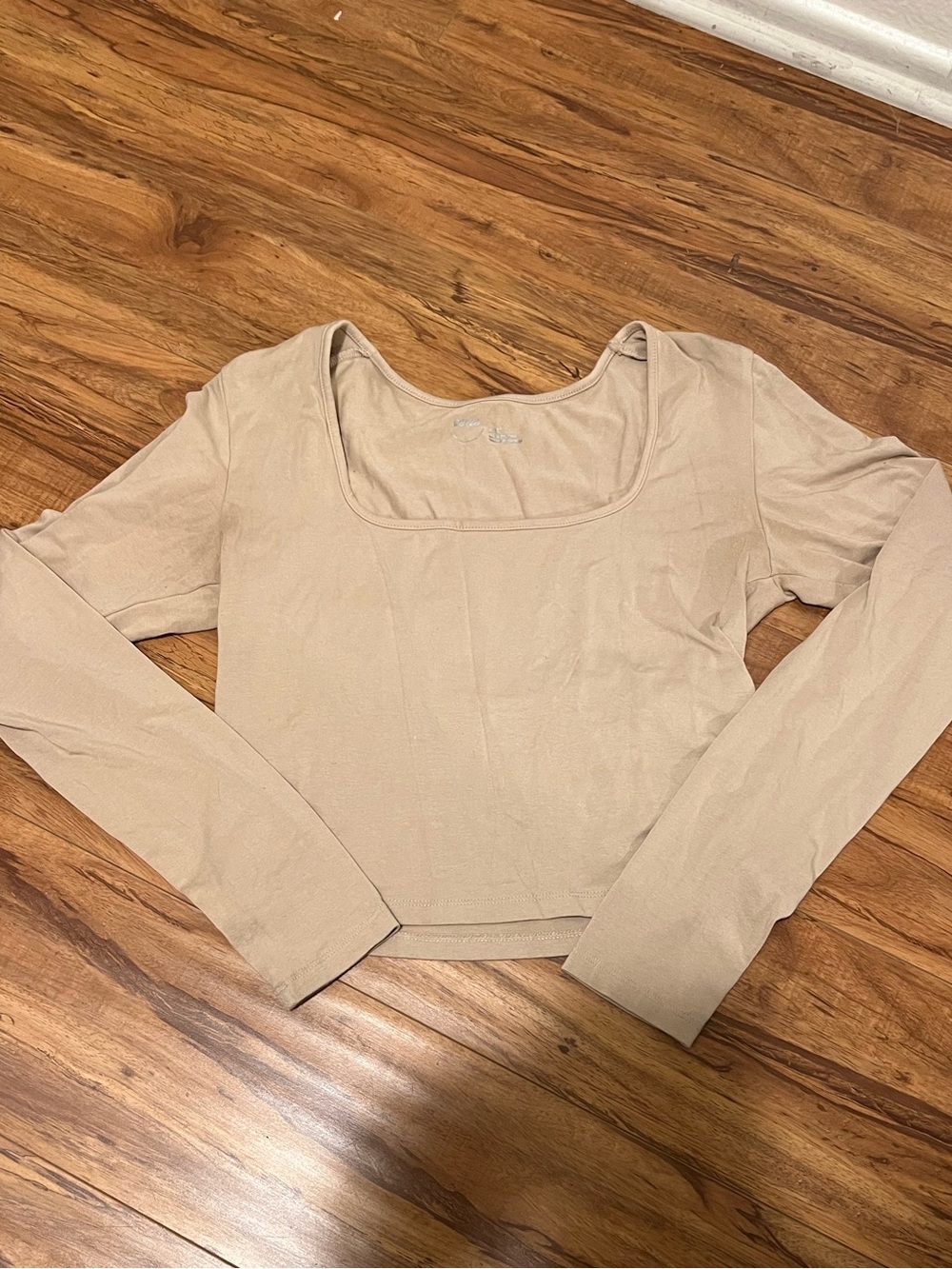 aerie Long Sleeve Square Neck Crop Top - Taupe